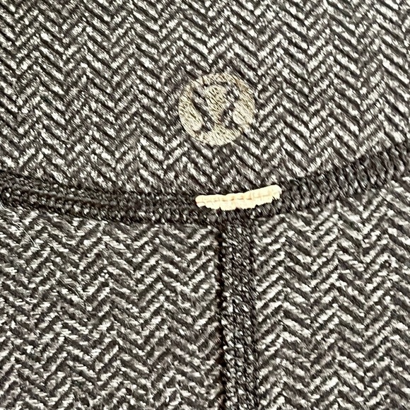 Lululemon spot jacket M - Picture 7 of 9